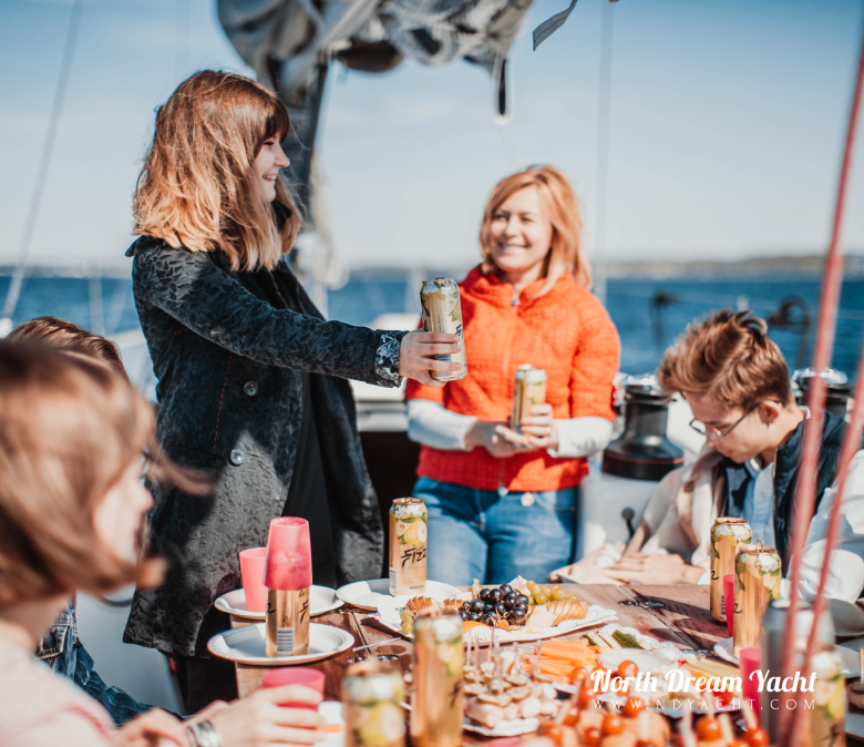 birthday-yacht-tallinn-sailing-what-to-do-catering