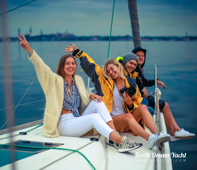 birthday-yacht-tallinn-sailing-what-to-do